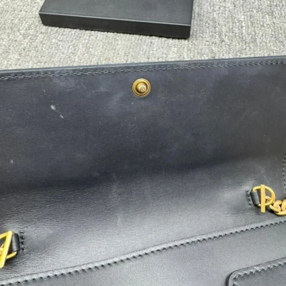 Authentic Gucci Queen Margaret Bee Chain Wallet Black Leather GG Crossbody - Picture 12 of 16